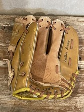 MAG Pee Wee Baseball Glove PW-1297 Right Handed Thrower