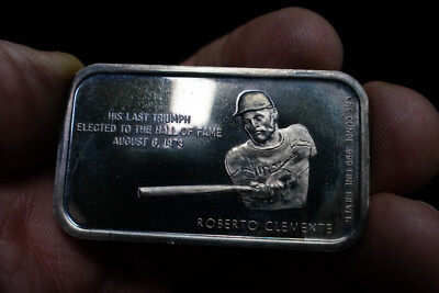 1973 Roberto Clemente Baseball Hall of Fame 1oz 999 FINE Silver