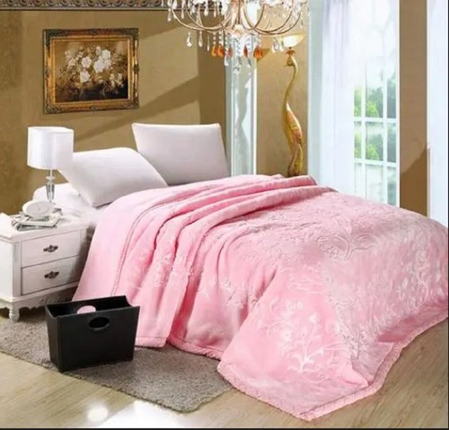 Fleece Blanket King Size, Heavy Korean Mink Blanket,12 Lbs, 2 Ply, Soft and Warm - Picture 4 of 12