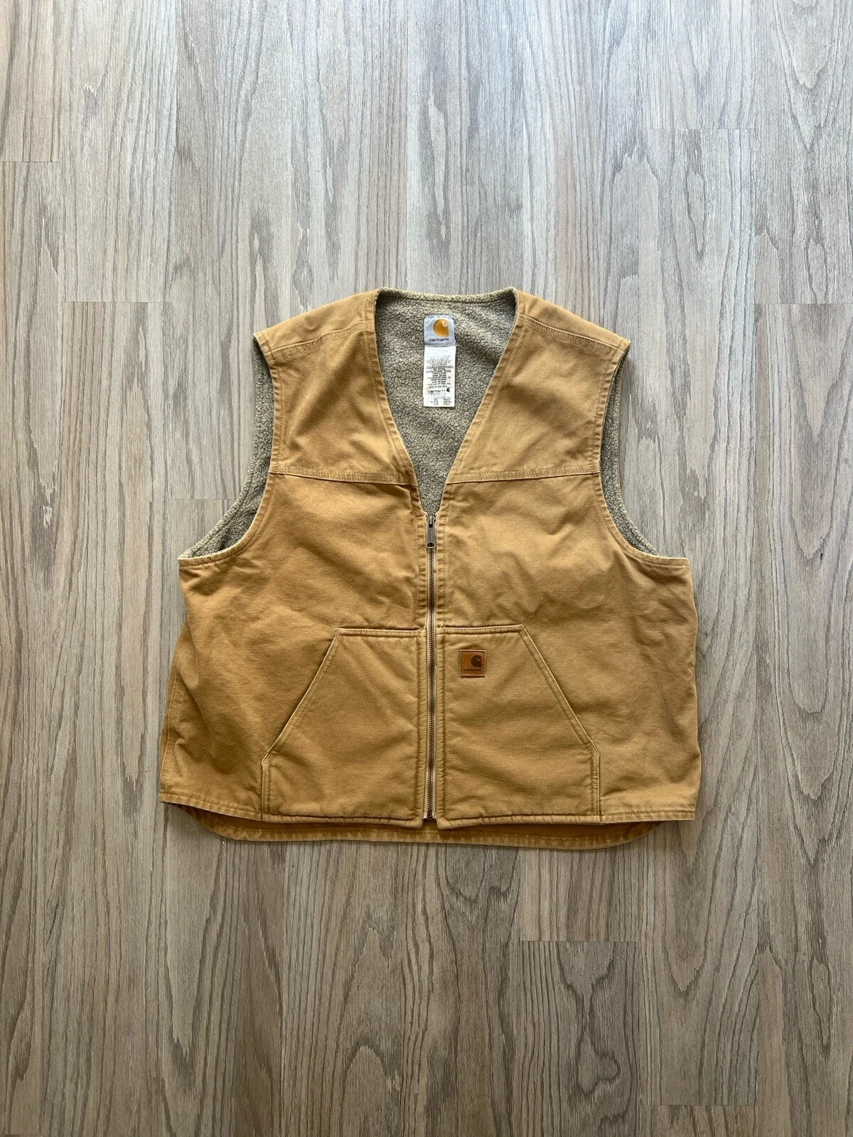 Men’s Carhartt Camel Sherpa Lined Vest Size 2XL V26