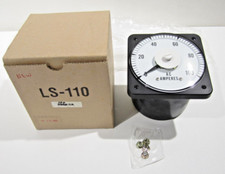 Standard Electric Works LS-110 1200/5A AC Moving Iron 0-100 AC Amperes (A)