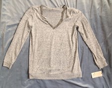 NWT JUICY COUTURE WOMEN'S HEATHER GREY PULLOVER SWEATER WITH RHINSTONES SIZE XS
