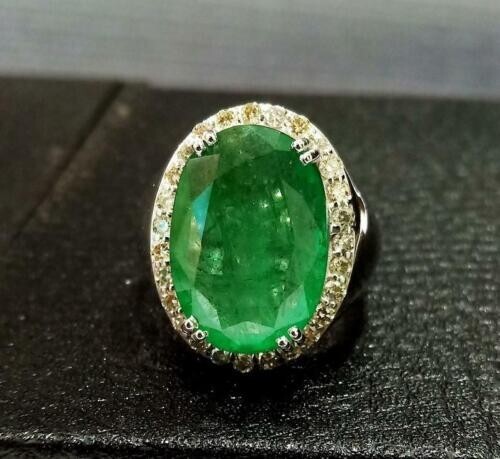 15.29 CT Oval Cut Green Emerald & white CZ Halo Dome Wedding Engagement Ring - Picture 1 of 8
