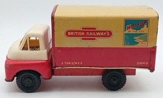 vintage Wells Brimtoy tin plate toy British Railways 3 ton lorry