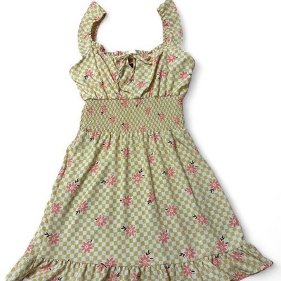 NWT Lily Rose floral Cottage Core/Coquette dress with tie detail and ruffle hem.