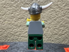 Lot Of 6 Lego Vikings Minifigures Accessories Weapons Castle Kingdoms A4