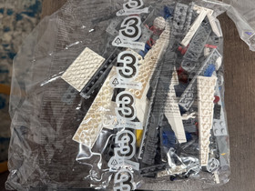 LEGO DC Comics Super Heroes: Darkseid Invasion (76028) - Incomplete