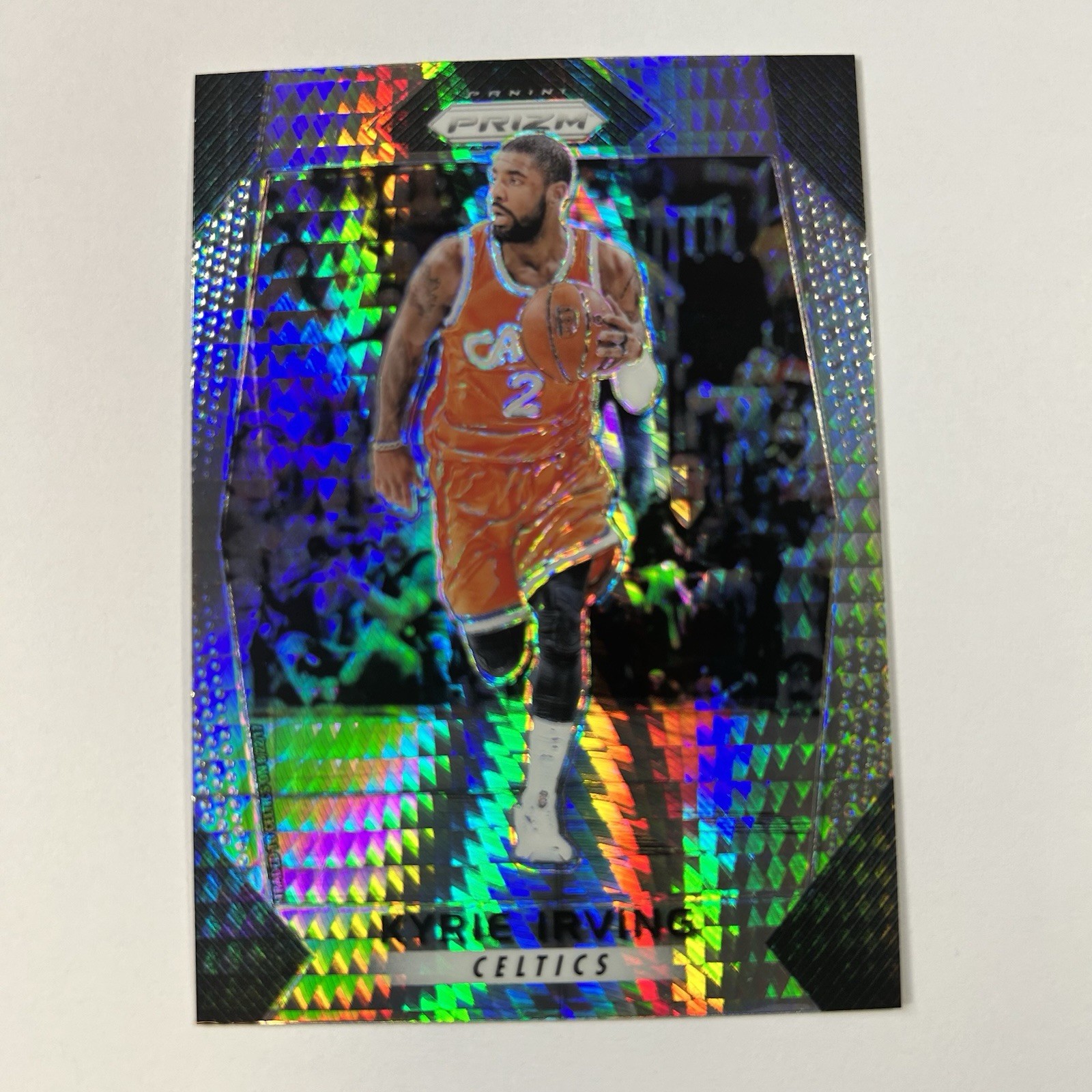 2017-18 Panini Prizm Kyrie Irving #192 Hyper Prizm
