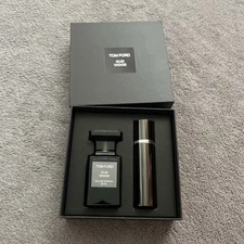 NIB Tom Ford Private Blend Oud Wood Eau De Parfum Set 50ml+10ml