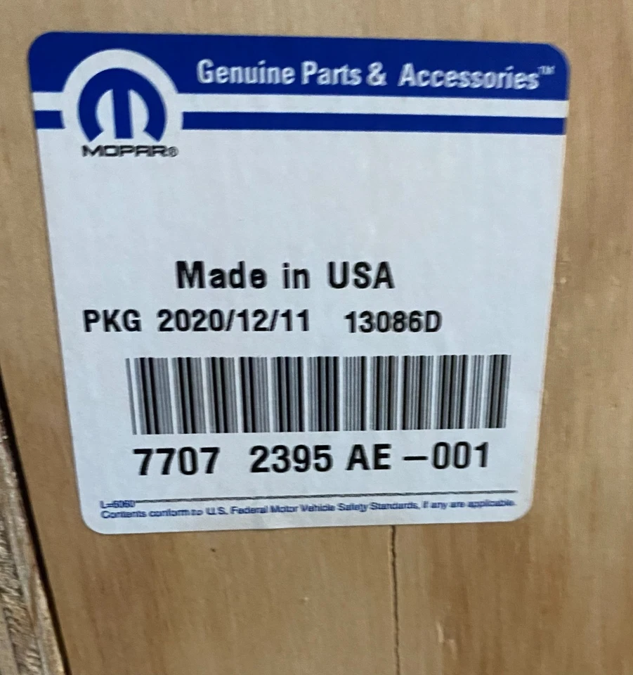 Оригинальный подъемный комплект подвески Mopar 2 дюйма с амортизаторами Fox 18–25 Jeep Wrangler 3,6 л 4 двери - Изображение 2 из 3