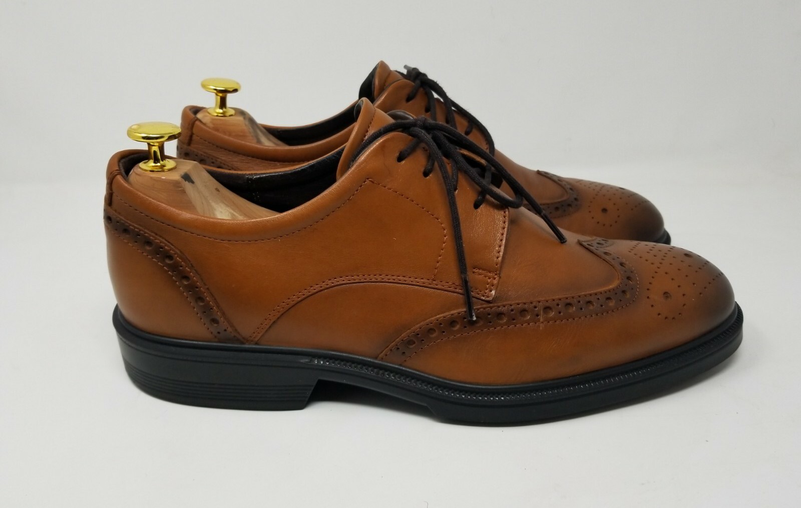 ECCO Men's Lisbon Brogue Tie Wing Tip 