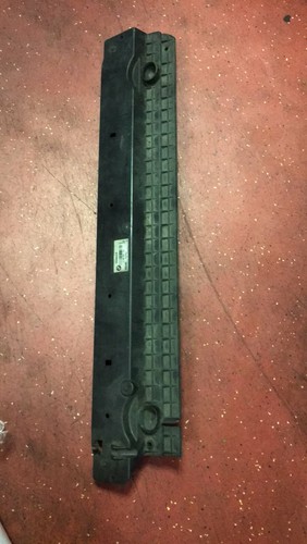 Wasserabweiser Wasserschacht für Kühlerpaket BMW BMW E65 730d 05-08 7795383
