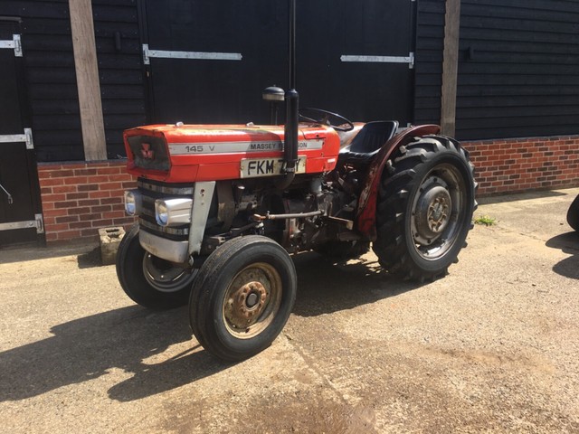 Massey Ferguson 145 V classic tractor orchard vineyard narrow no VAT Massey Ferguson 145 V classic tractor orchard vineyard narrow no VAT