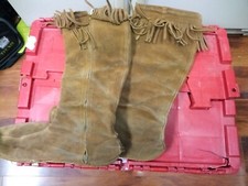 VTG Handmade TAN BROWN SUEDE LEATHER FRINGE KNEE HIGH MOCCASIN SHOES BOOTS Sz 9