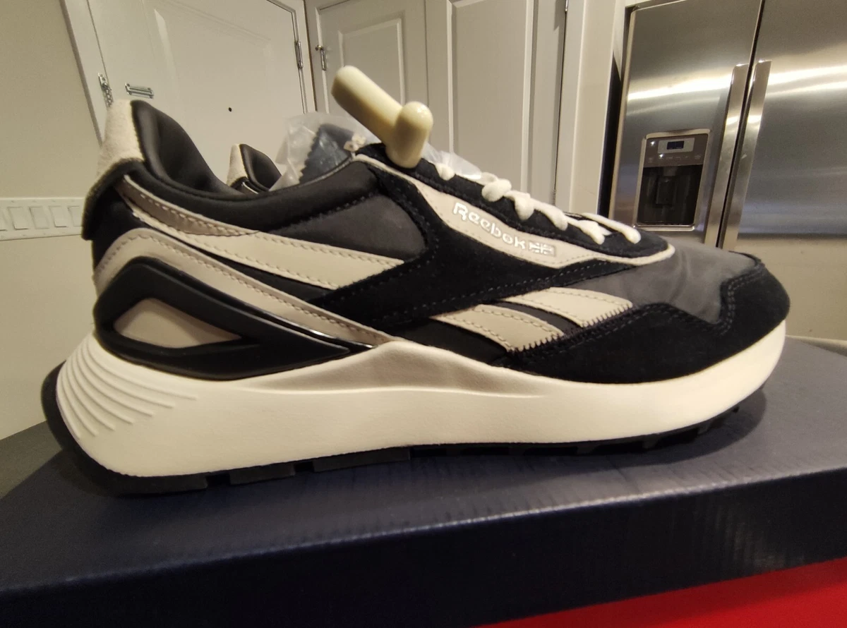 US Men s Size 10.5 Reebok Classic Leather Legacy AZ Core Black