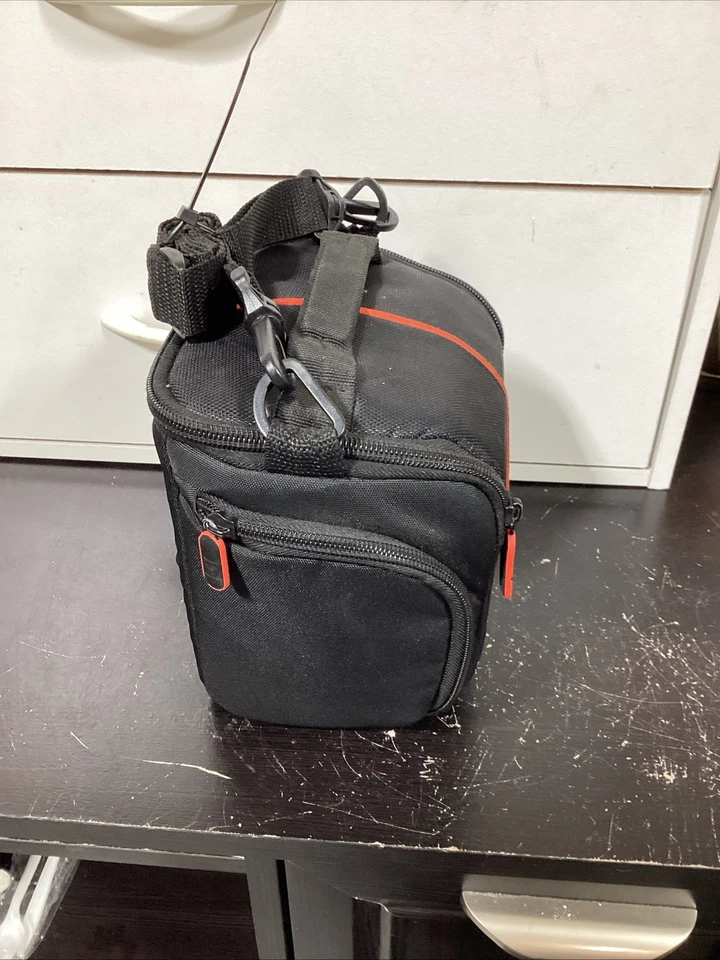 Case Logic Camera Bag Black Orange Compact Case Crossbody Shoulder Strap - Image 4 of 4