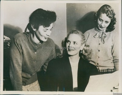 1951 Loree Maiwurm Mickey Van Vleck Joyce Ferguson Detroit Mi Wirephoto 7X9