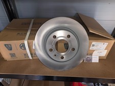 MG RX5 eRX5 16 - On Rear Solid Brake Discs (P...