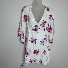 MINKPINK Floral white Dress V Neck Summer Flowy size medium NWT Boho