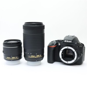 美品　Nikon D5600 18-55mm & 70-300mm VR Kit Amazon.com : Nikon D5600 DSLR with 18-55mm f/3.5-5.6G VR and 70