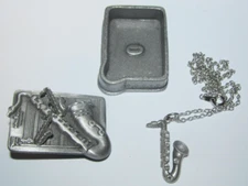 Vintage Torino Saxaphone Jazz Brooch Pin Necklace Earrings Jewelry Trinket Box