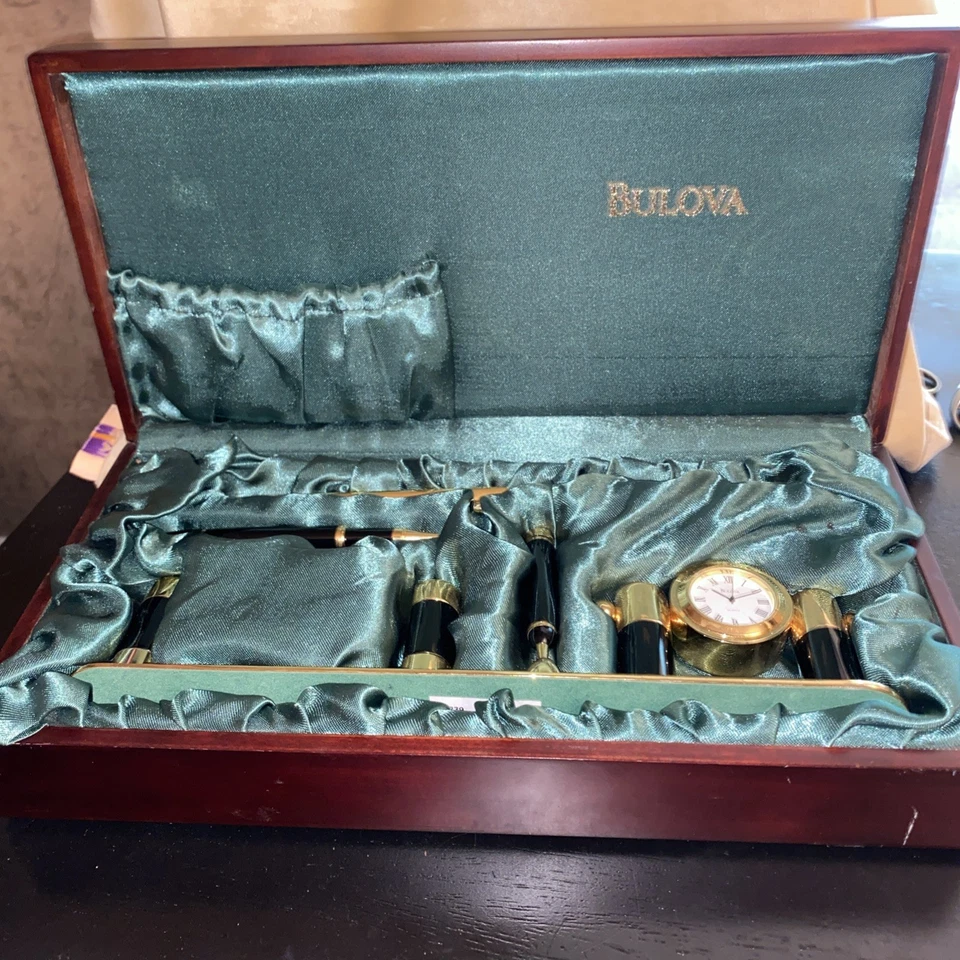 Bulova Desk Set with Clock, Pen & Letter Opener In Cherry Wooden Case Black/Gold - Image 2 of 4