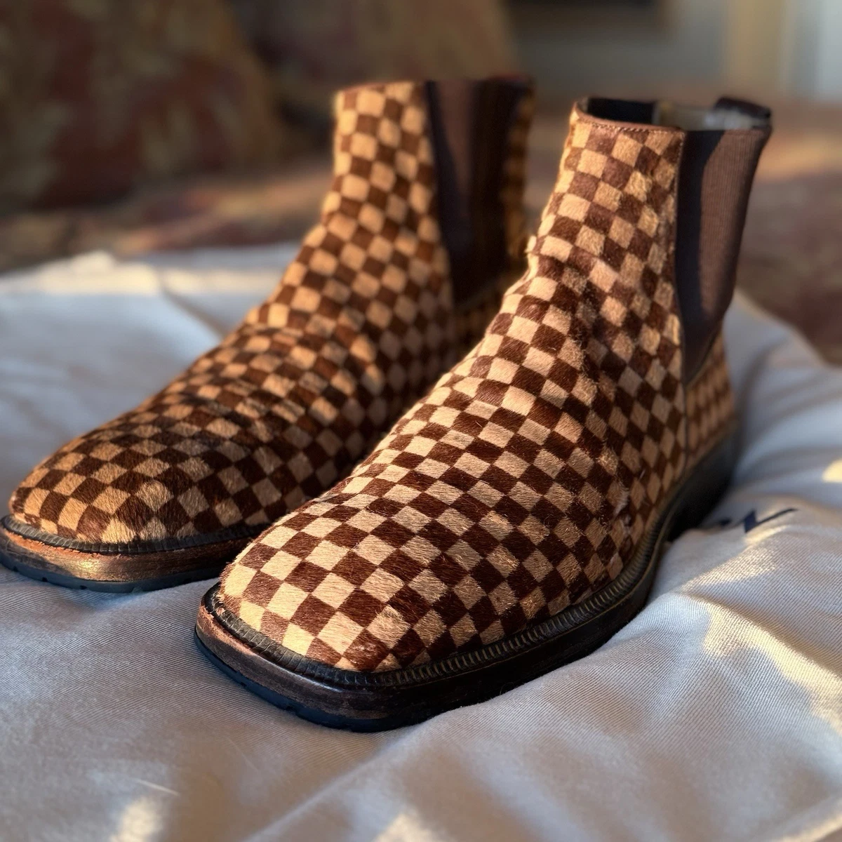 Louis Vuitton Brown Boots for Men for Sale - Shop New & Used  display picture 2