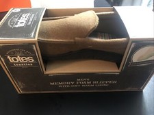 New w. Box - totes Toasties Men's Memory Foam Slippers Brown  M 8-9