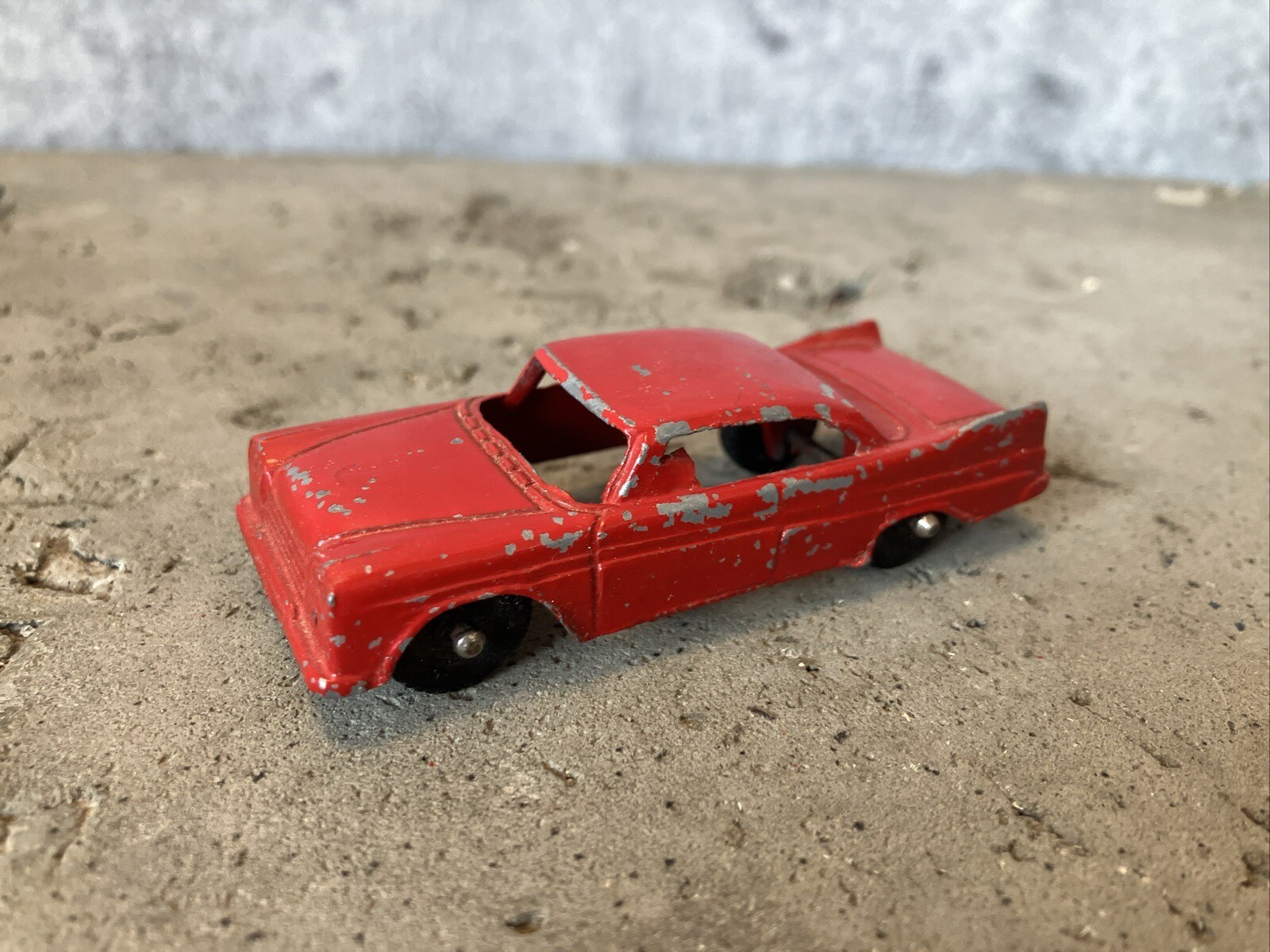 Picture 1 of 6