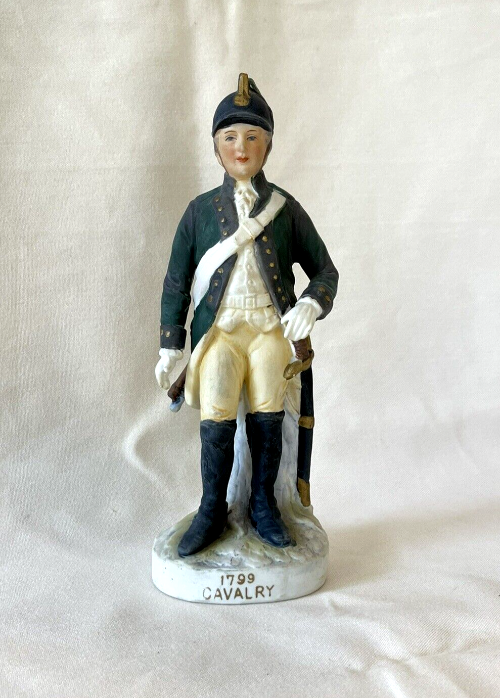 Vintage Lefton China Hand Painted 1799 Calvary Soldier Porcelain Figurine KW3678