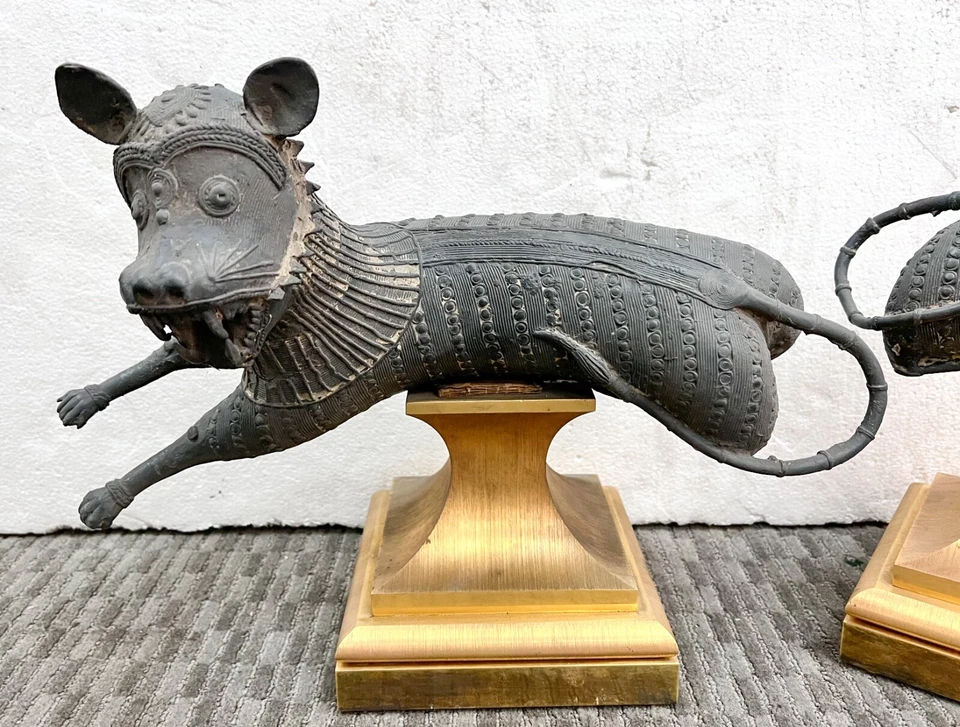 Bronce Tigres Voladores Magnate Indio Período Patrimonio de Elton John, John Scott Foto 4 de 4