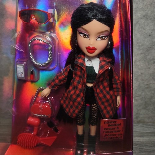 Lote de 2 MUÑECAS DE MODA SIEMPRE BRATZ YASMIN JADE Trajes y Accesorios 2024 Nuevas - Imagen 3 de 11