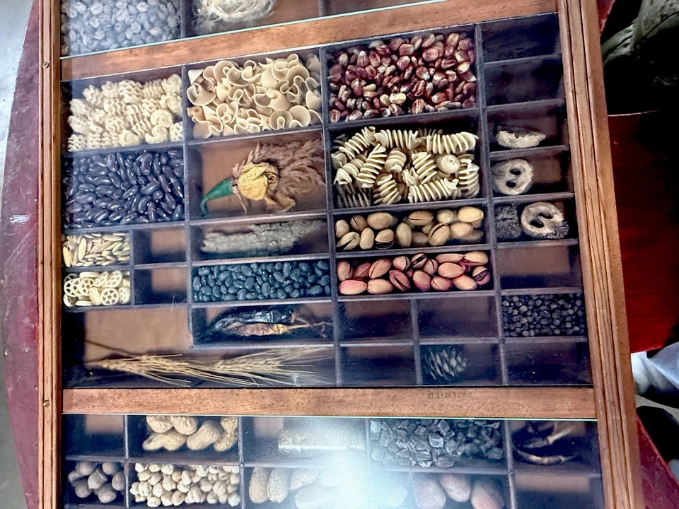 Antiguo cajón bandeja impresora prensa letras - rústico reutilizado colgante de pared Foto 3 de 4