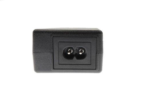 Z3825 AC/AD ADAPTER Ladegerät 14,5V 4,1A 59,45W GRT60-145410 - Bild 3 von 3