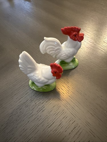 Vintage Rooster & Hen Hand Painted Porcelain Figurines Occupied Japan - Picture 1 of 7