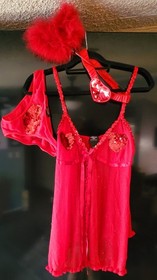 Victoria's Secret Sexy Little Things Valentine Heart Breaker - Size M   NWOT