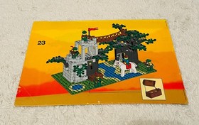 LEGO Castle: Forestmen's Crossing (6071) Complete with Instructions - Forestman