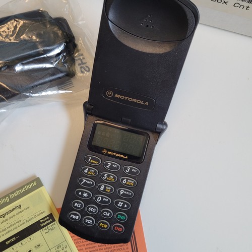 StarTAC 3000 Motorola Flip Phone In Box Not Tested Collectible See Descript! - Picture 4 of 16