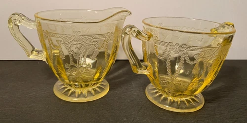 Anchor Hocking Depression Glass yellow Cameo Ballerina footed Creamer&Sugar Bowl