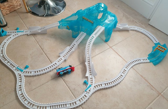 thomas and friends icy mountain drift