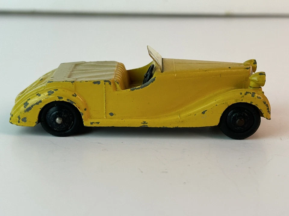 Dinky #38b, 1940’s Sunbeam Talbot Convertible, Yellow, Original - Image 4 of 4