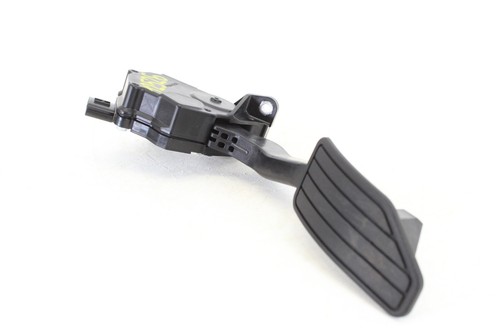 2018-2023 SUBARU CROSSTREK GAS THROTTLE ACCELERATOR PEDAL 36010FL021 OEM #12526 - Picture 6 of 10