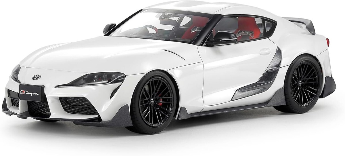 TAMIYA 1/24 SPORTS CAR SERIES No.371 TOYOTA GR Supra CUSTOM MODEL
