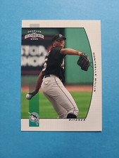 DONTRELLE WILLIS 2005 DONRUSS TEAM HEROES BASEBALL CARD # 127 G7005