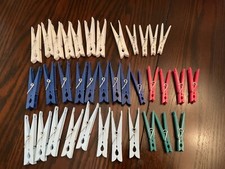 Lot of 36 Vtg Plastic CLOTHESPINS Mixed Colors Clothes Laundry Line