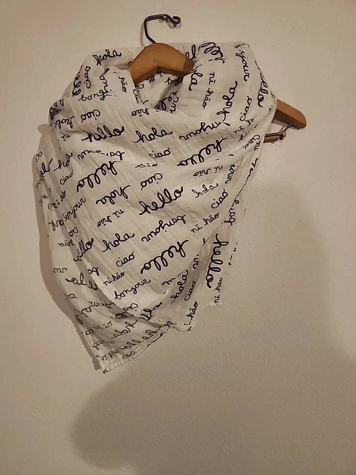 Nordstrom Mujer Bufanda Mantón "Hola" Blanco y Negro Talla Única Algodón 42" Cuadrado Foto 4 de 4