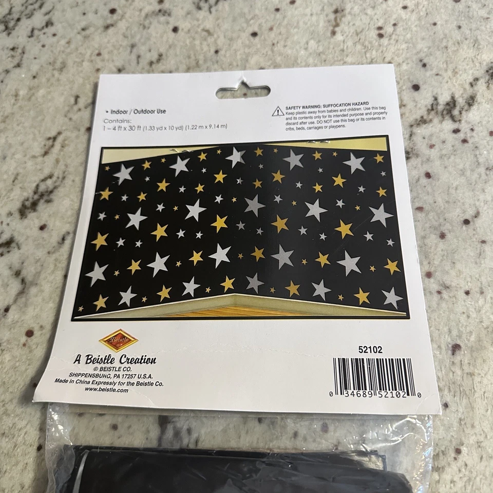 Beistle INSTA-THEME Star Backdrop 4 x 30 FT / 1.2 x 9.14m Indoor/Outdoor - Image 3 of 3