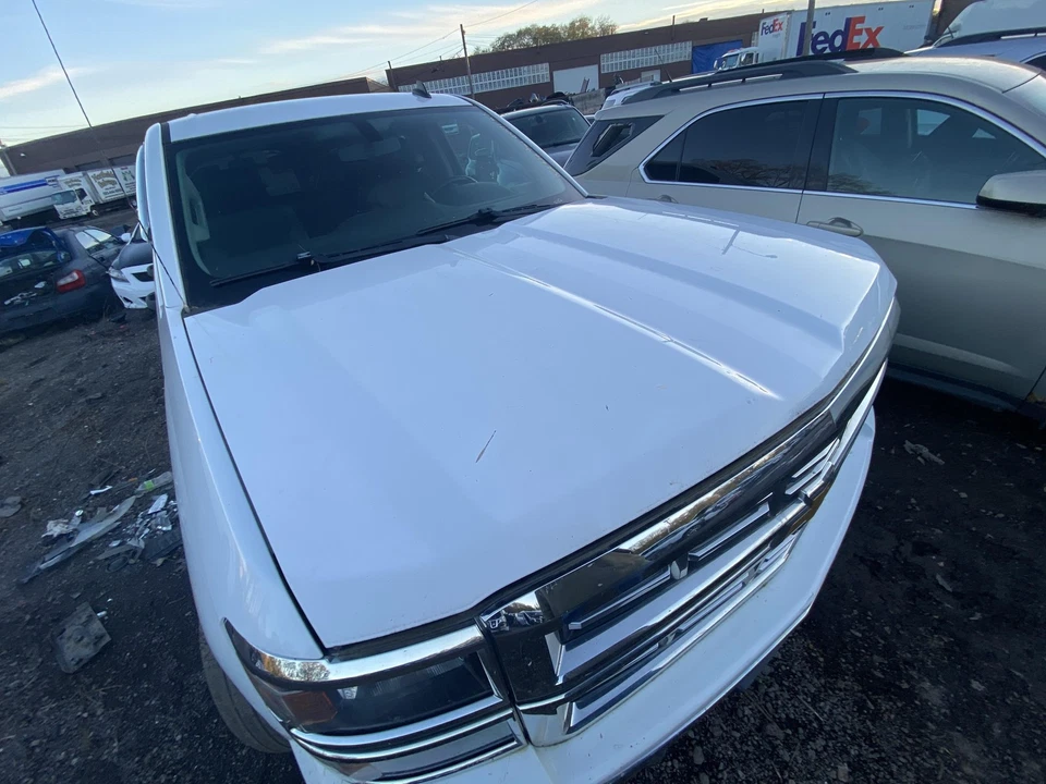 Used Hood fits: 2014 Chevrolet Silverado 1500 pickup Grade A Foto 2 de 4
