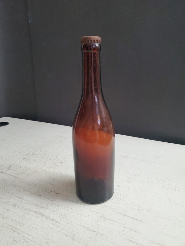 Antique SB & C Co Streator Bottling Brown Amber Glass 12 Oz Beer Bottle With Cap