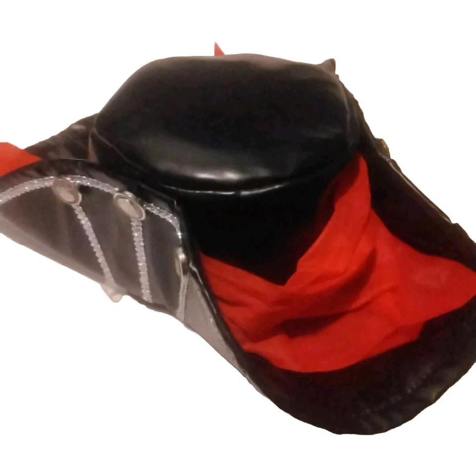Sombrero Pirata Starline Rogue Adulto Mujer Brillante Imitación Cuero Negro y Rojo Seda OS Foto 2 de 4